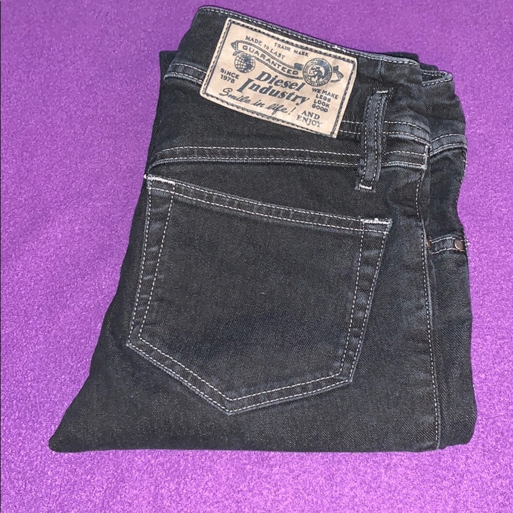 Skinny jeans